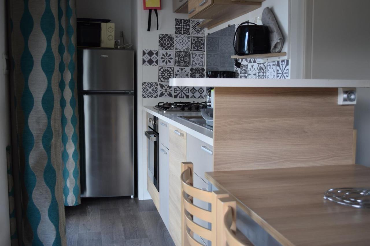 Mobil Home Tout Confort 6 Personnes Avec Wifi Onzain Kültér fotó